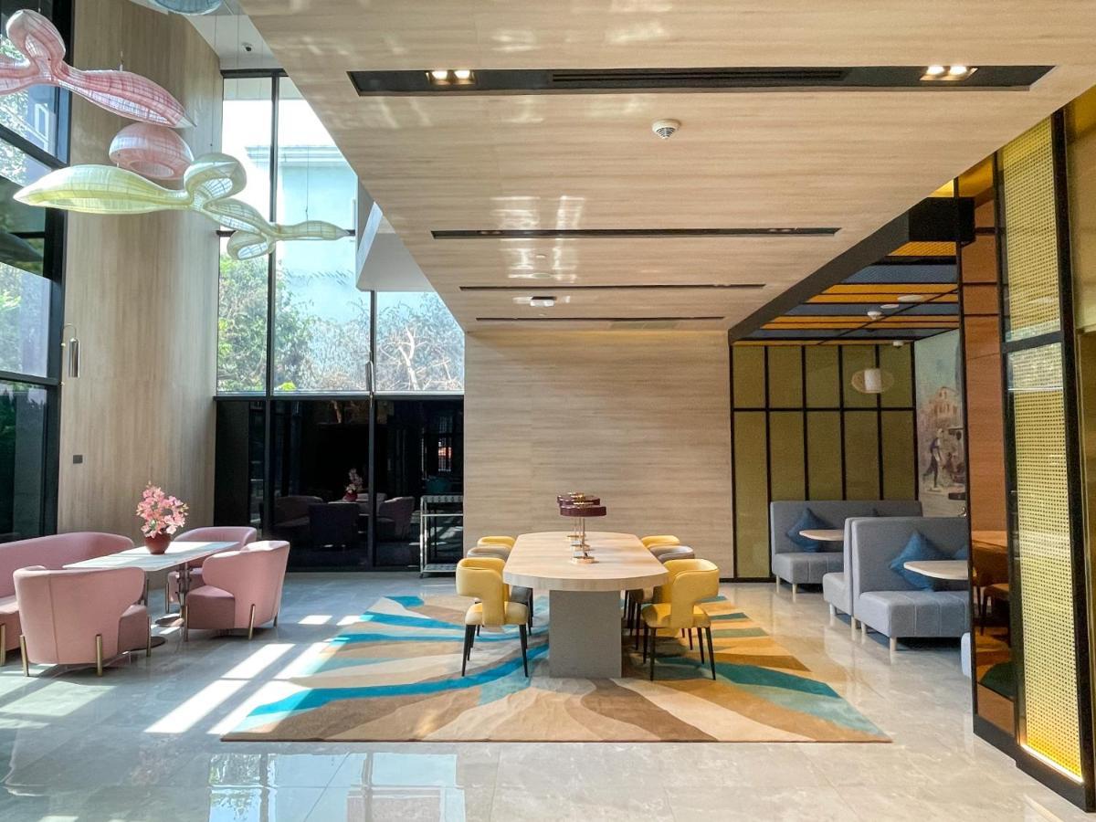 Hotel One Eleven 4*
